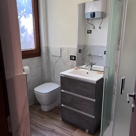 Virgilio House Apartman *