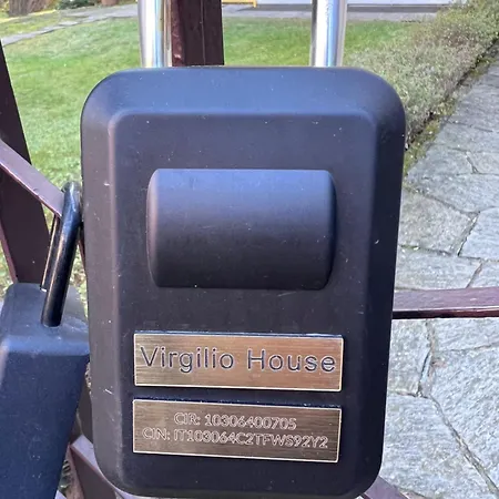 Virgilio House Apartman *