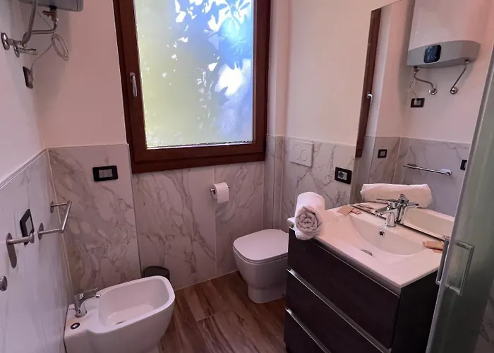 Virgilio House * ستريزا