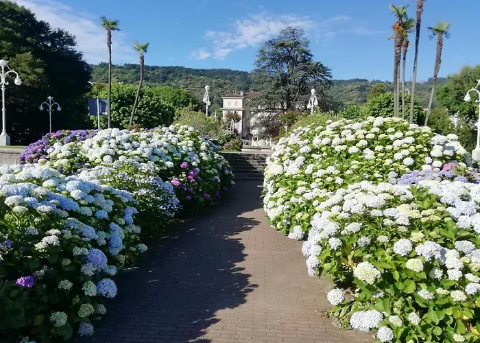 Virgilio House Apartman Stresa